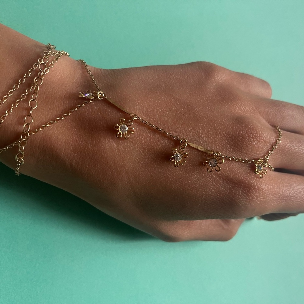 14K Gold-Filled Flower Chain Bracelet
